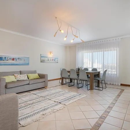 Sea Lux Apartament *